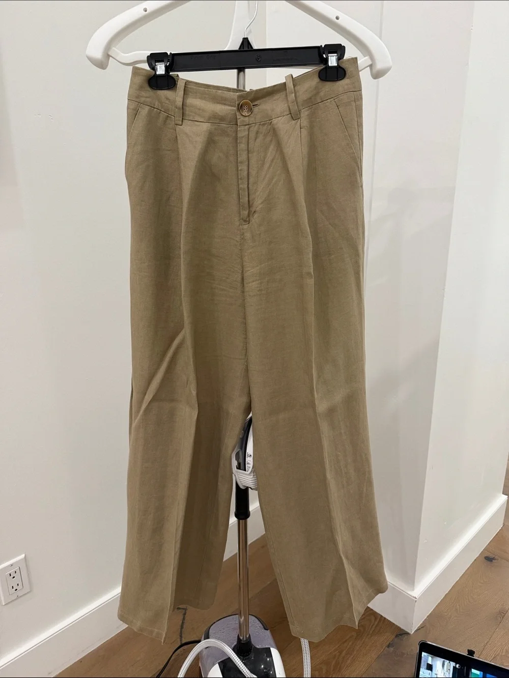 Zara Women’s Tan Straight-Leg Linen Pants